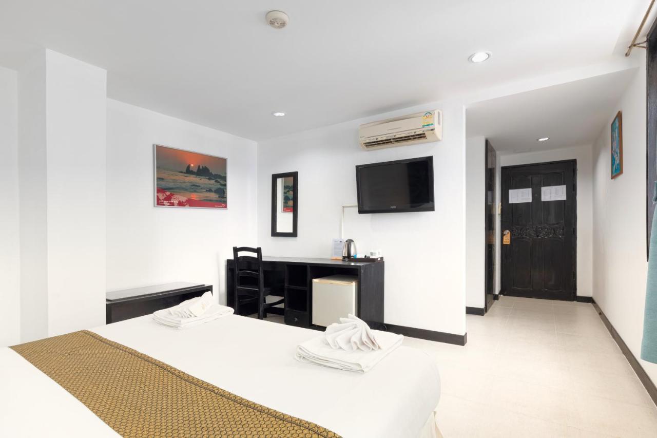 Noble House - 200 Meters Patong Beach Hotel Phuket Room photo